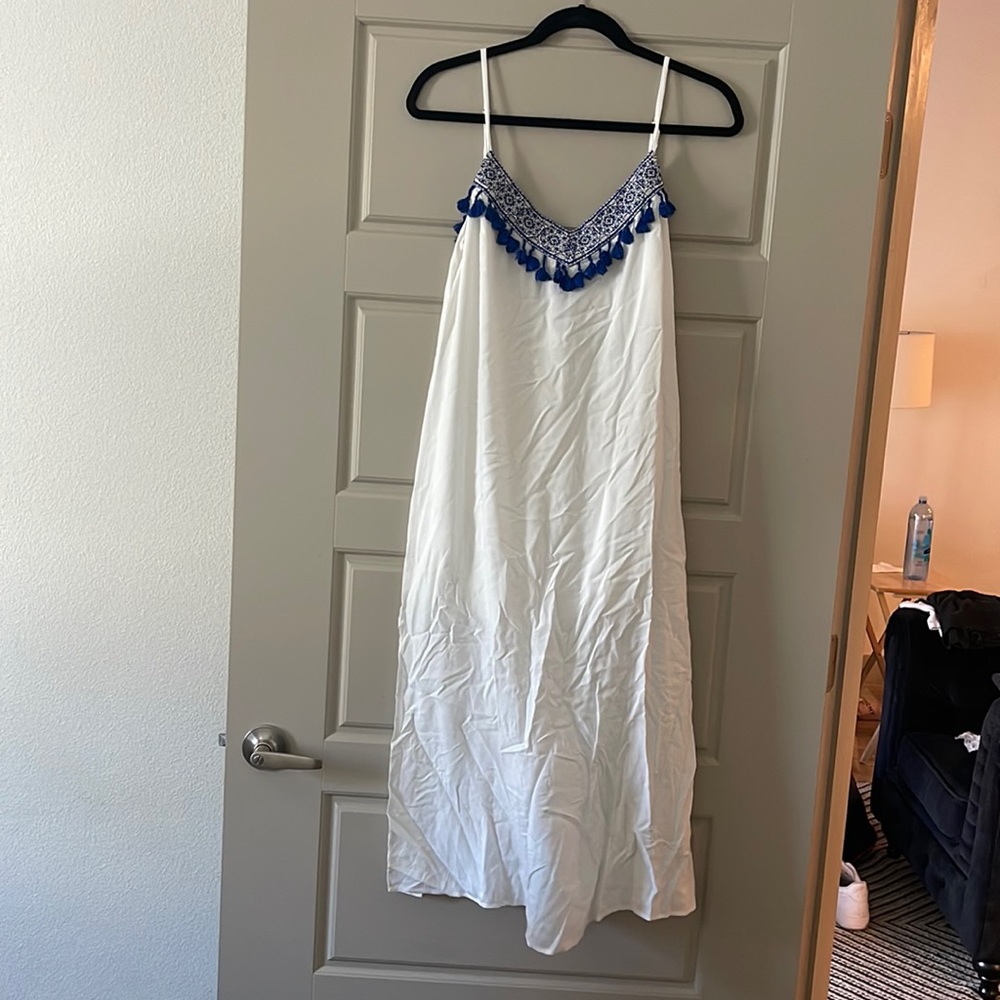 SHOW ME YOUR MUMU WHITE SUNDRESS